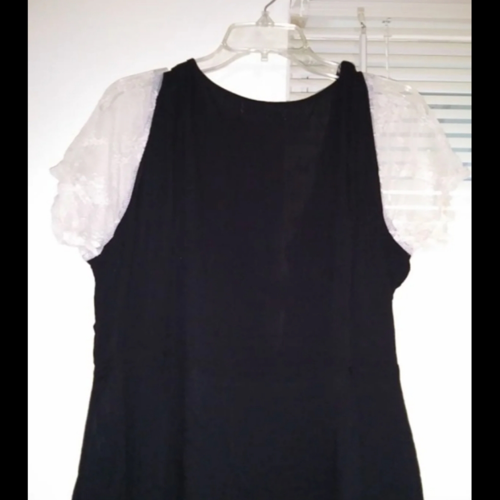Dress - Picture 2 of 8